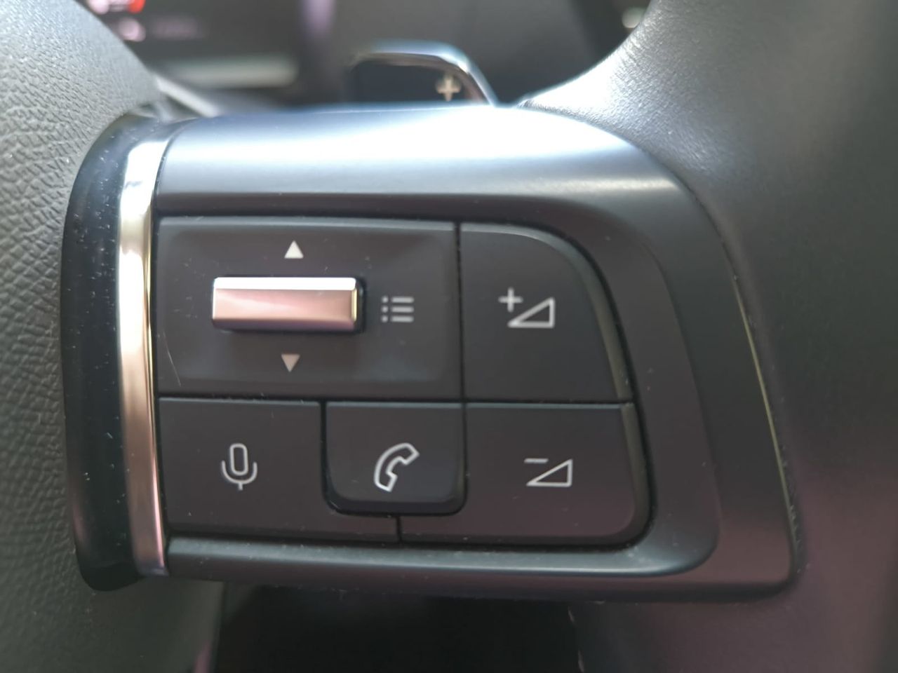 Citroën C4 BLUE HDI 130 CV EAT8 FEEL PACK  - Foto 2