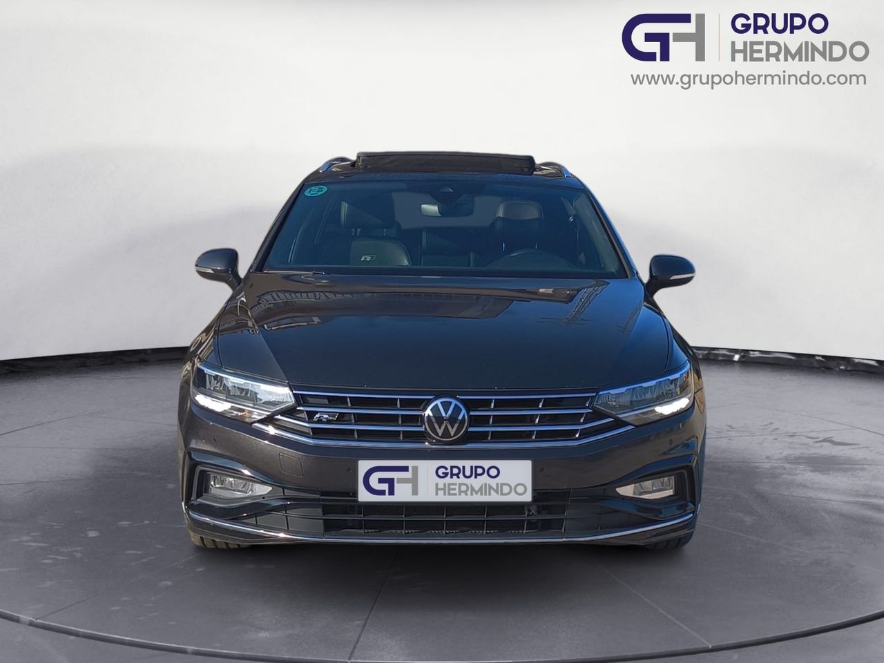 Volkswagen Passat VARIANT R LINE 2.0 TDI 110 KW 150 CV DSG  - Foto 2
