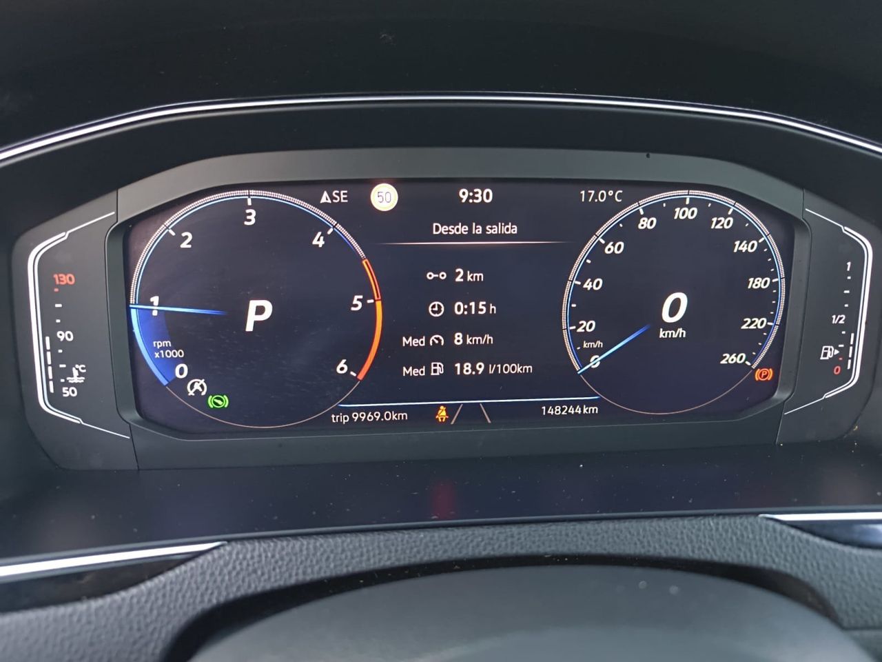 Volkswagen Passat VARIANT R LINE 2.0 TDI 110 KW 150 CV DSG  - Foto 2