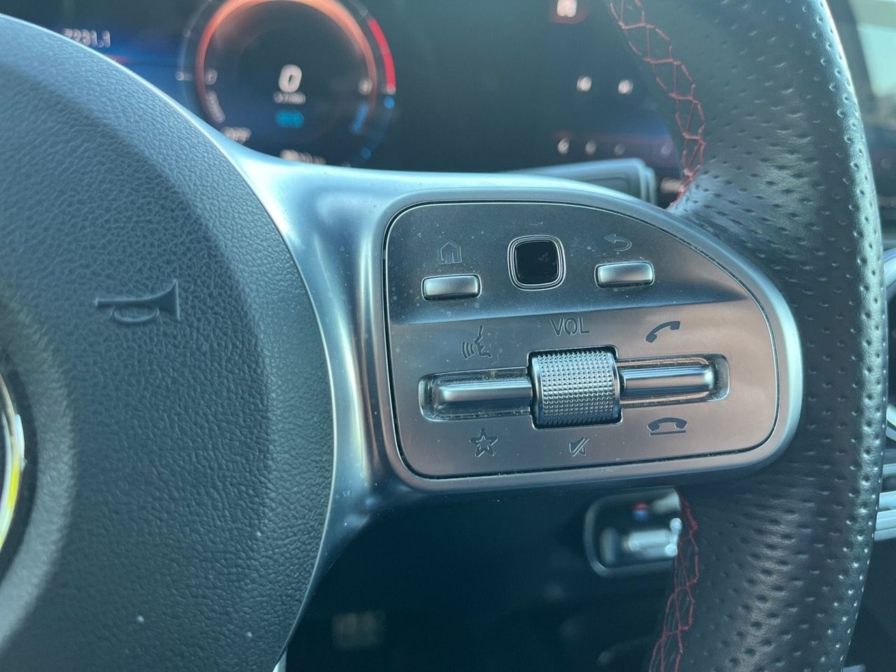 Mercedes GLA 250 e AMG LINE+PAQUETE ADVANTAGE+SMARTPHONE  - Foto 2