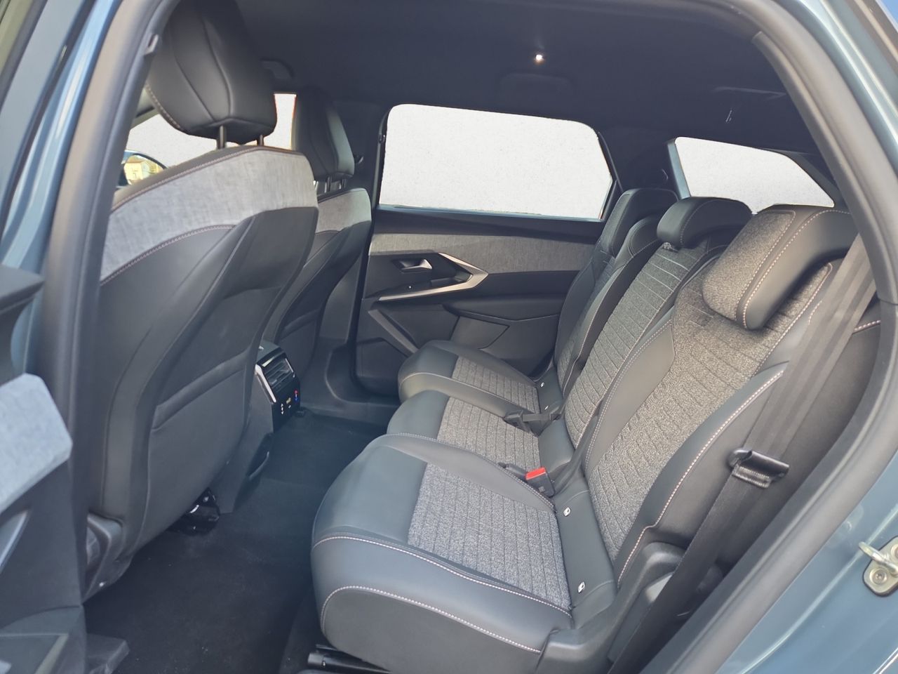 Peugeot 5008 ALLURE HYBRID 145 eDCS6  - Foto 2