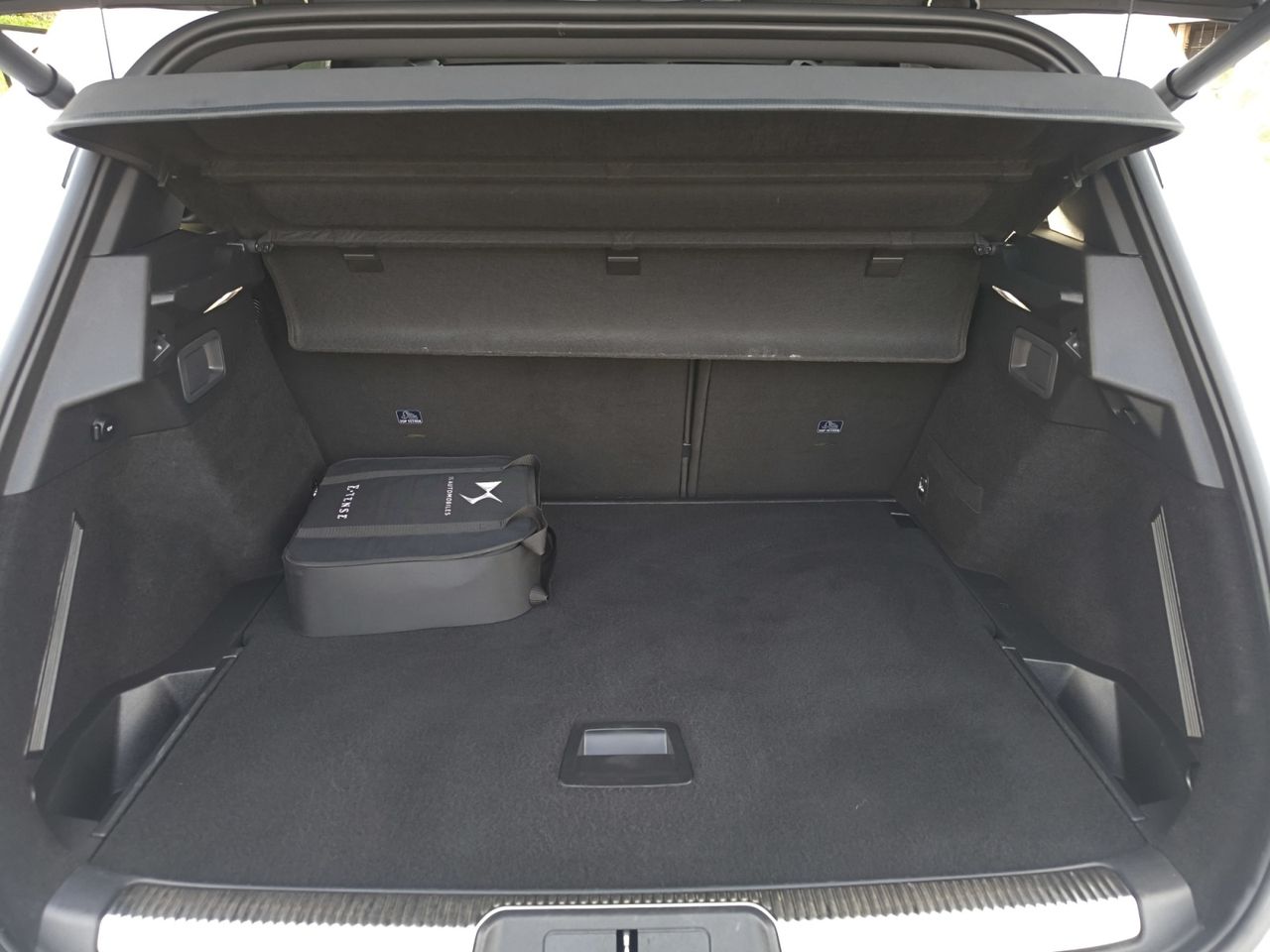 DS DS 7 Crossback E TENSE 225 GRAND CHIC  - Foto 2