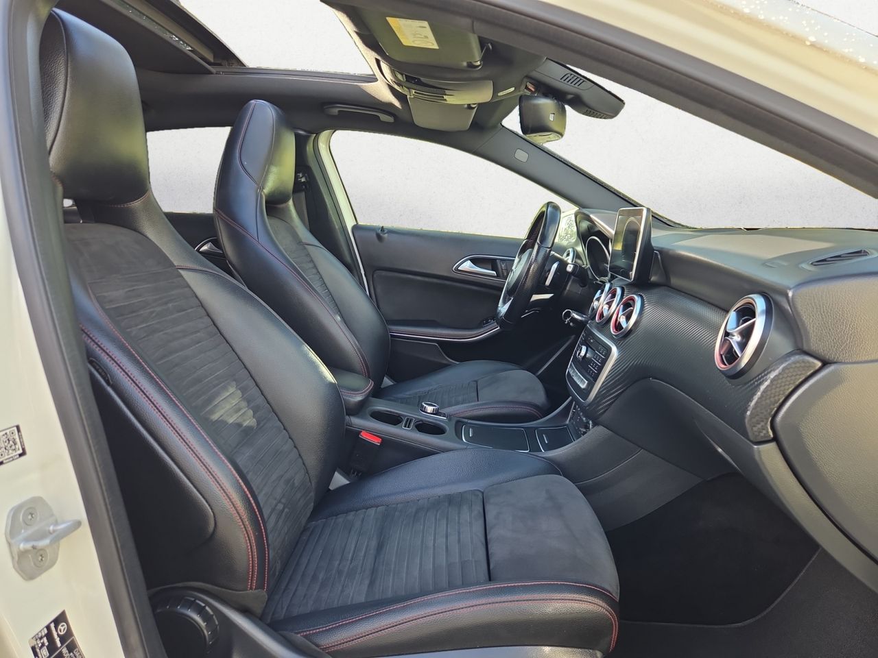 Mercedes Clase A 180 D AMG  - Foto 2