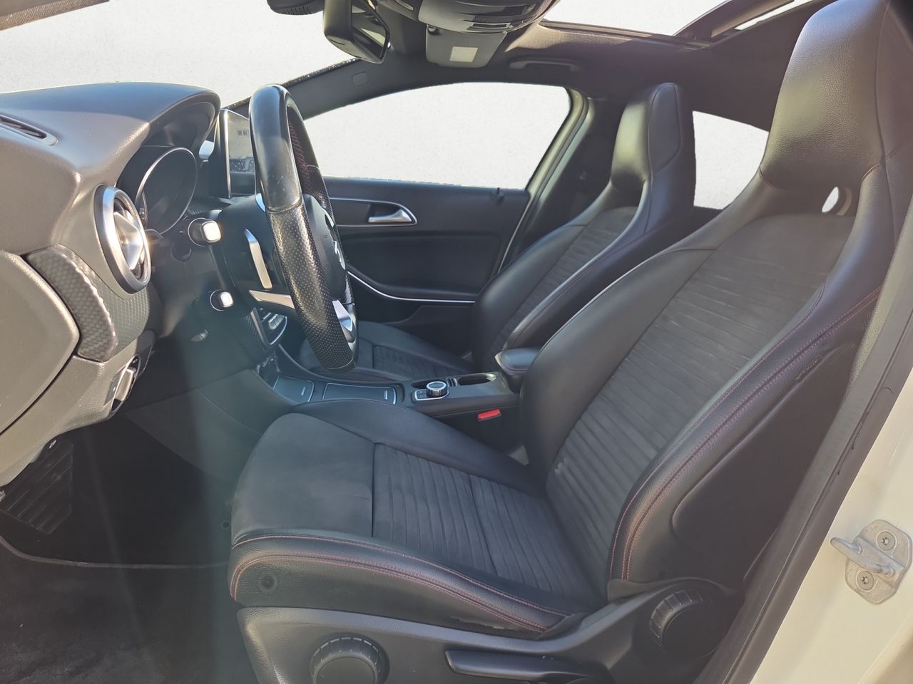 Mercedes Clase A 180 D AMG  - Foto 2