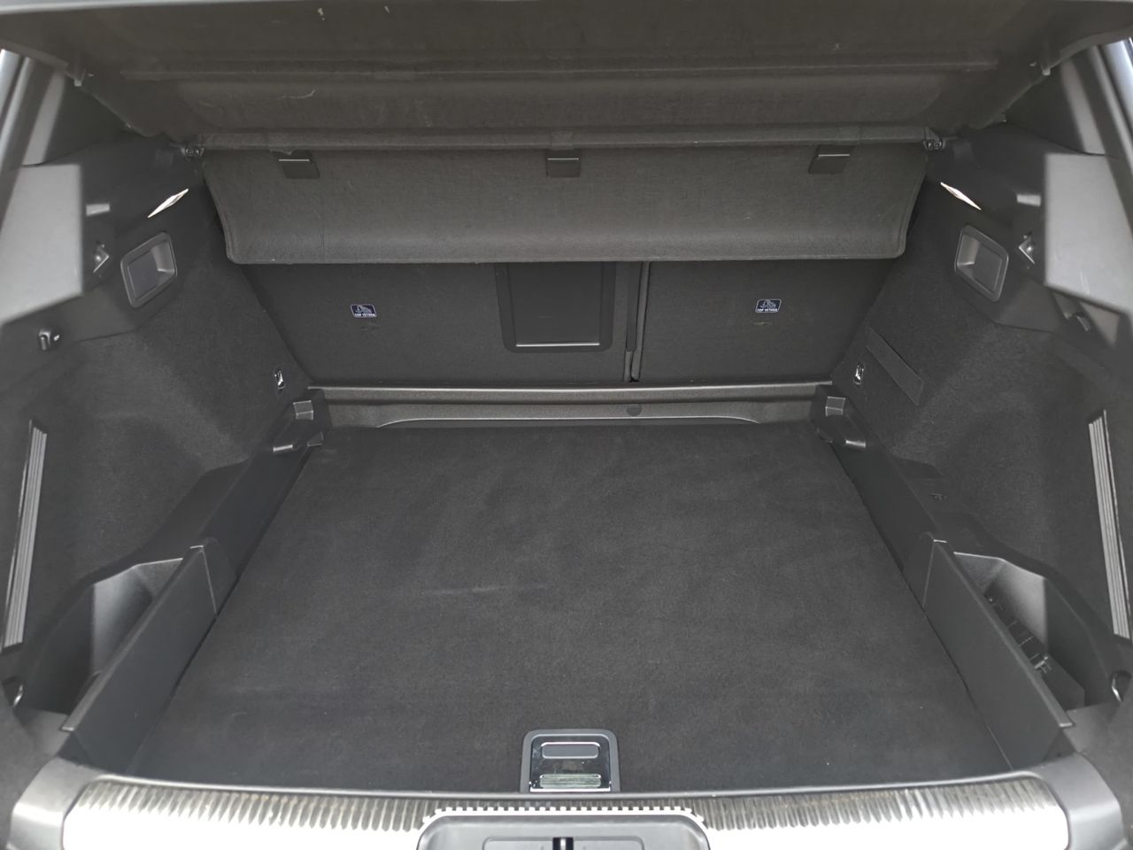 DS DS 7 Crossback E TENSE 300 4X4 PERFORMANCE LINE  - Foto 2