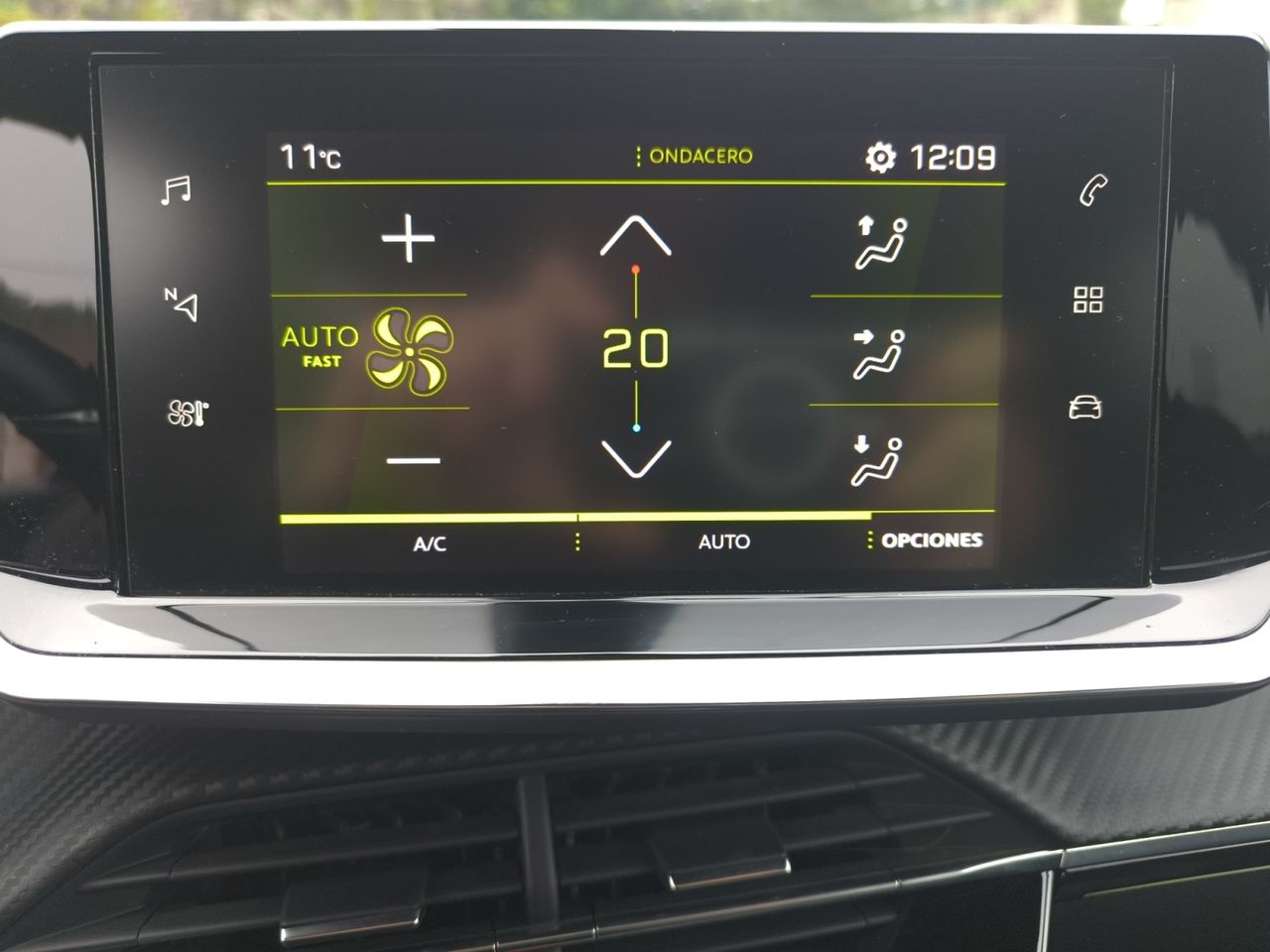 Peugeot 2008 GT LINE PURE TECH 130 CV EAT8  - Foto 2