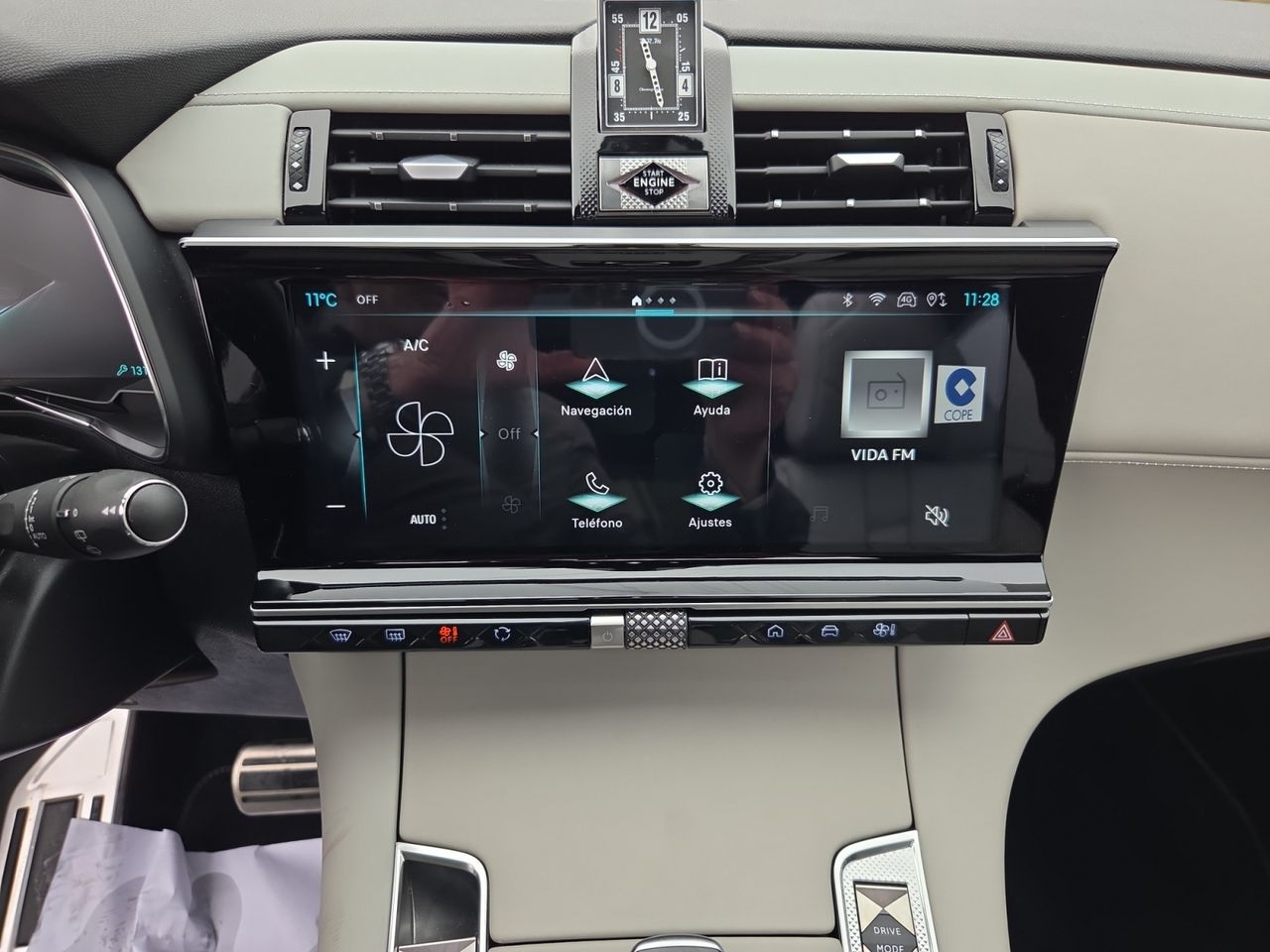 DS DS 7 E TENSE 4X4 360 OPERA  - Foto 2