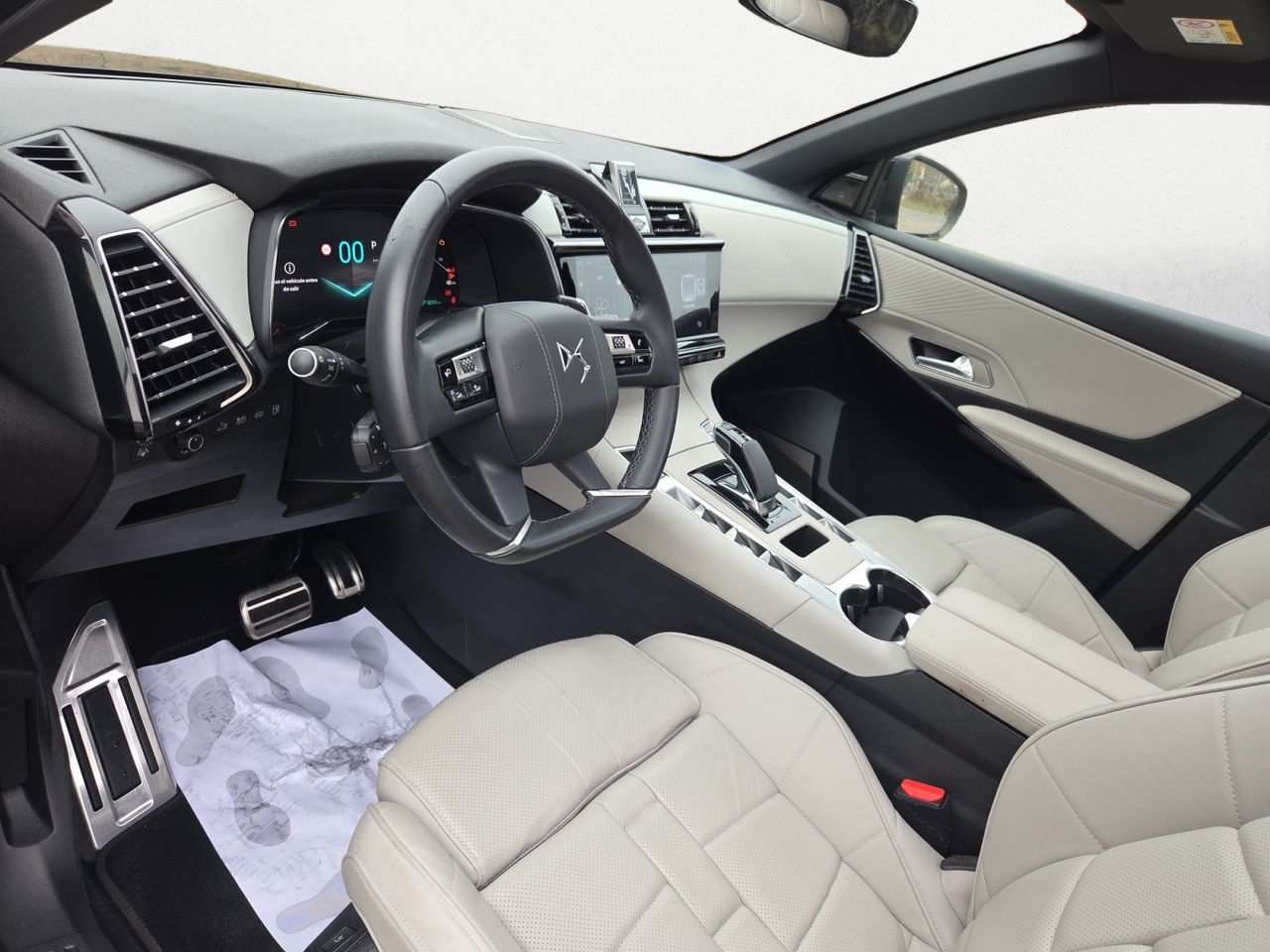 DS DS 7 E TENSE 4X4 360 OPERA  - Foto 2