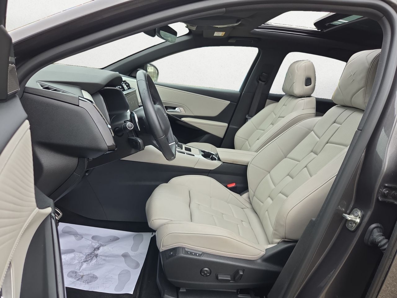 DS DS 7 E TENSE 4X4 360 OPERA  - Foto 2