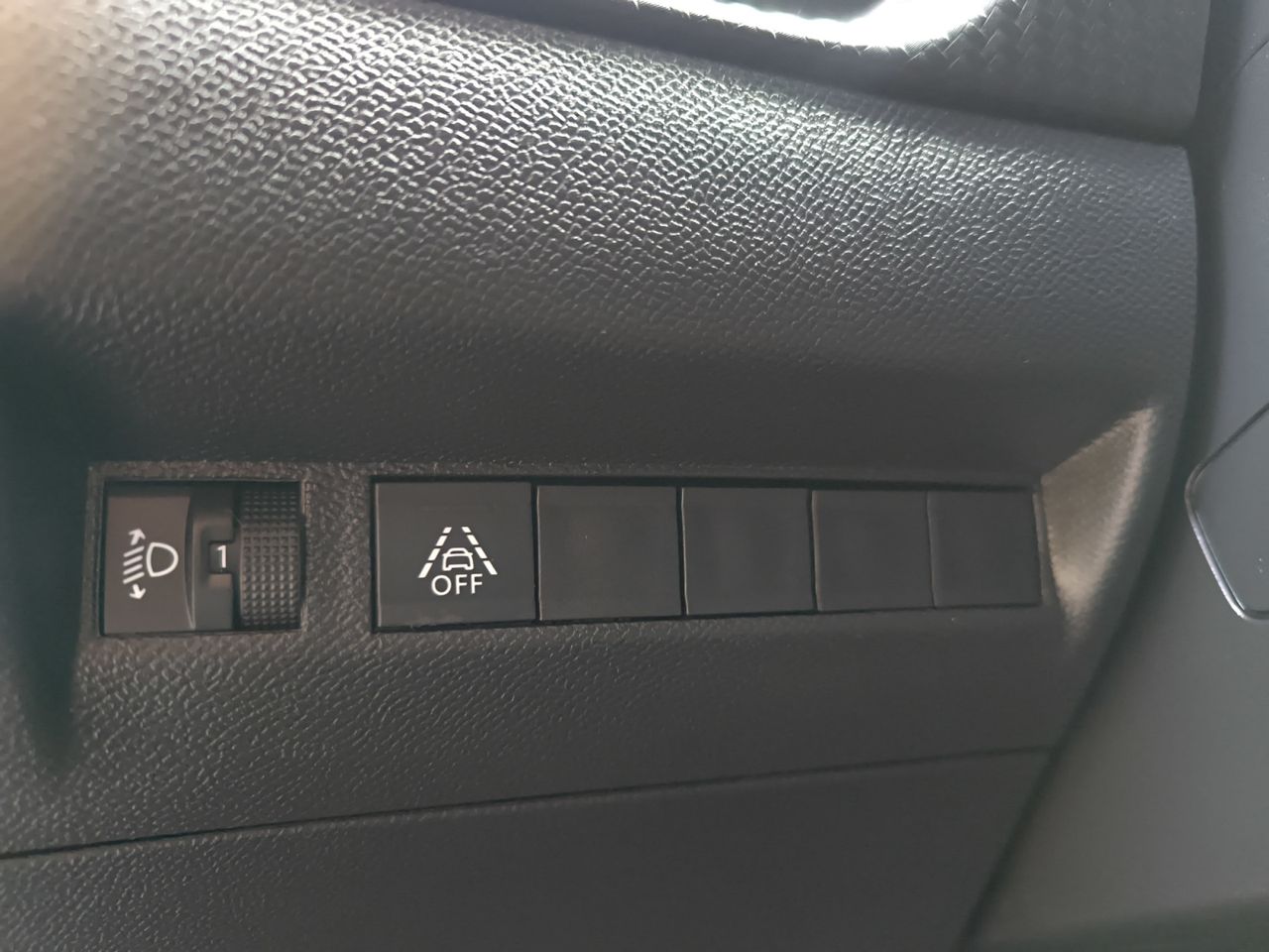 Peugeot 208 ALLURE PACK PURE TECH 100 CV  - Foto 2