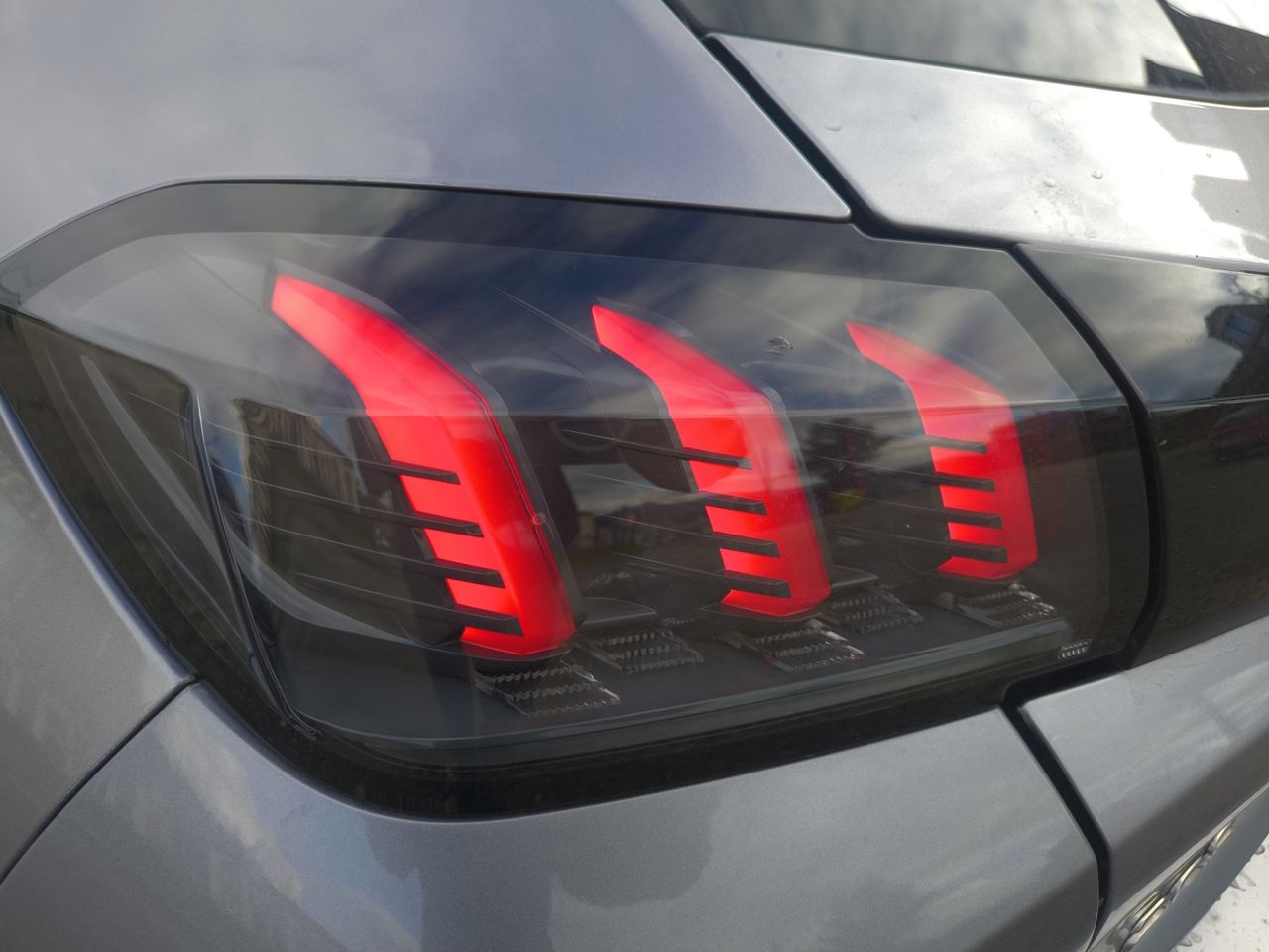 Peugeot 208 ALLURE PACK PURE TECH 100 CV  - Foto 2