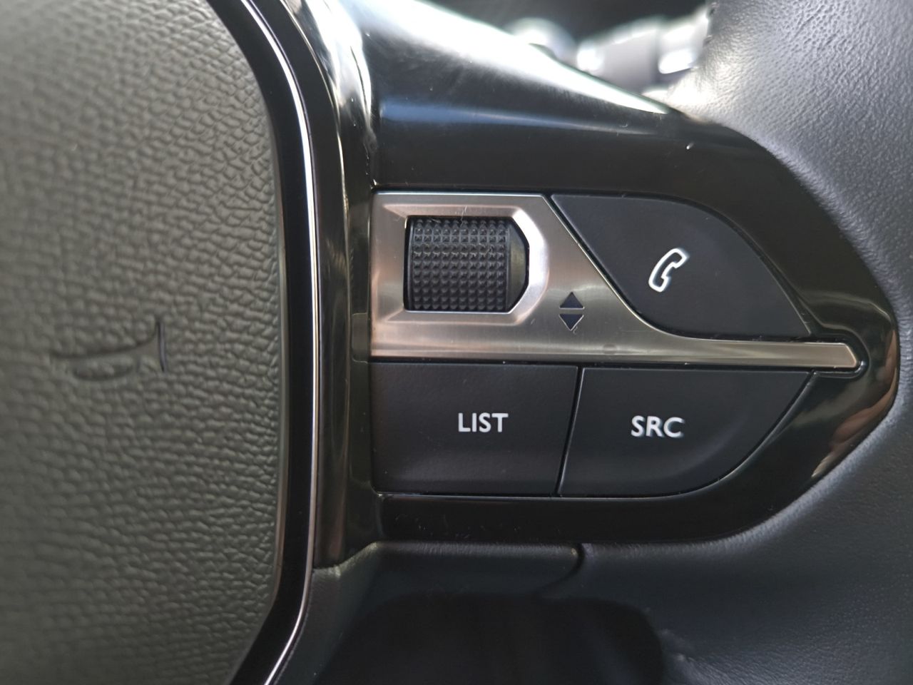 Peugeot 208 ALLURE PACK PURE TECH 100 CV  - Foto 2