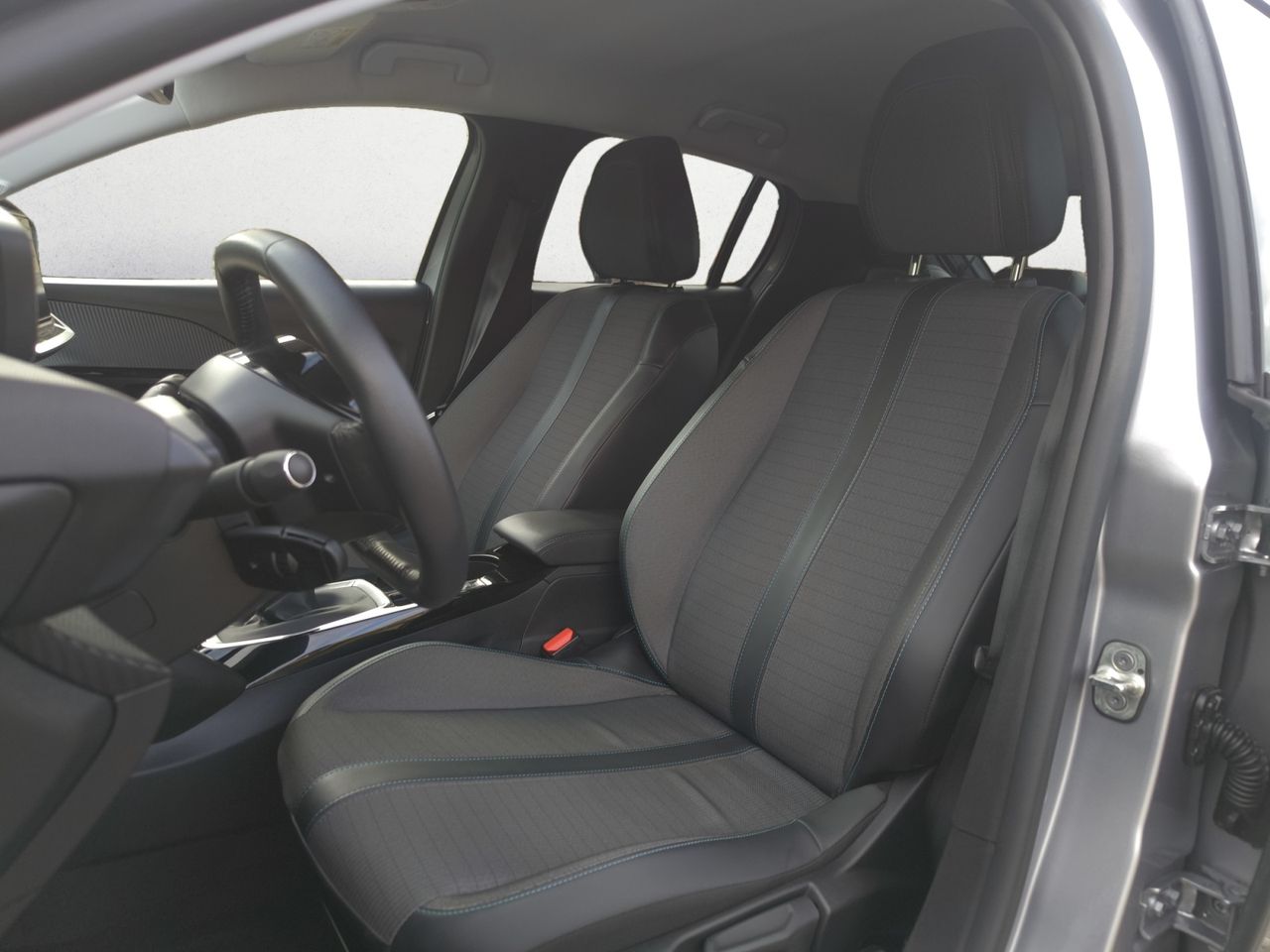 Peugeot 208 ALLURE PACK PURE TECH 100 CV  - Foto 2