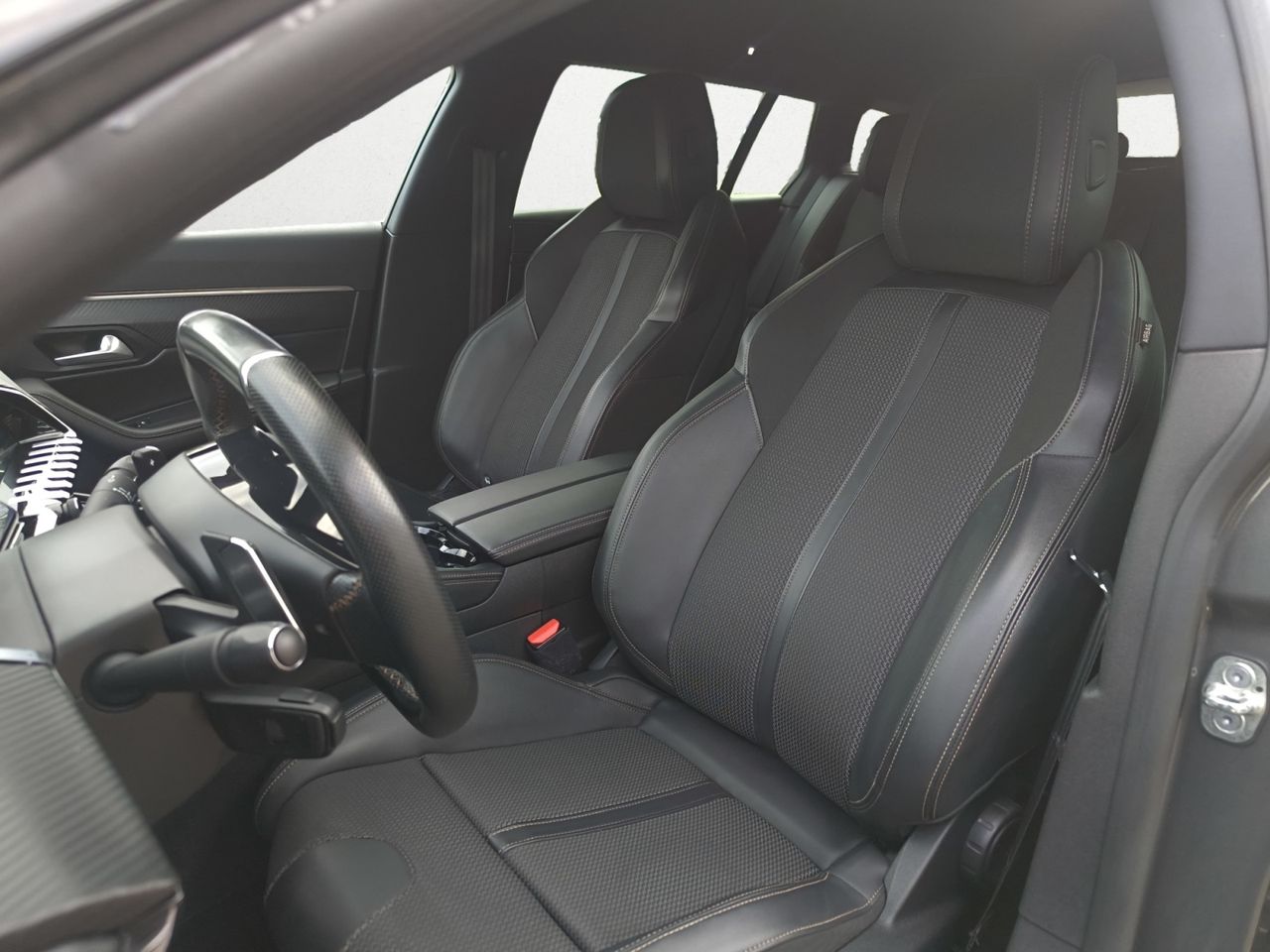 Peugeot 508 SW GT LINE HYBRID 225 e EAT8  - Foto 2