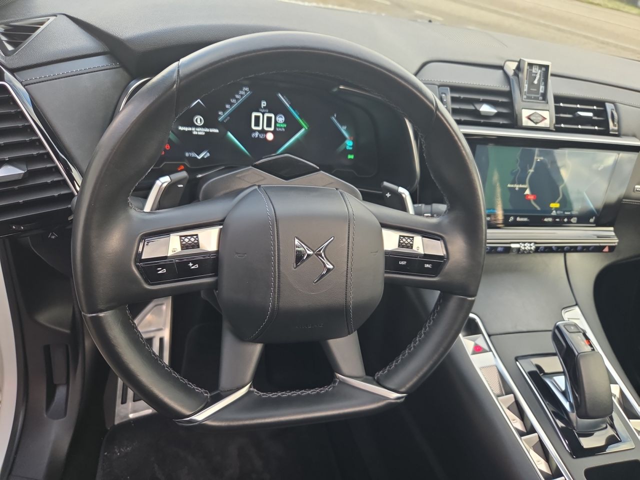 DS DS 7 Crossback E TENSE 300 4X4 RIVOLI  - Foto 2