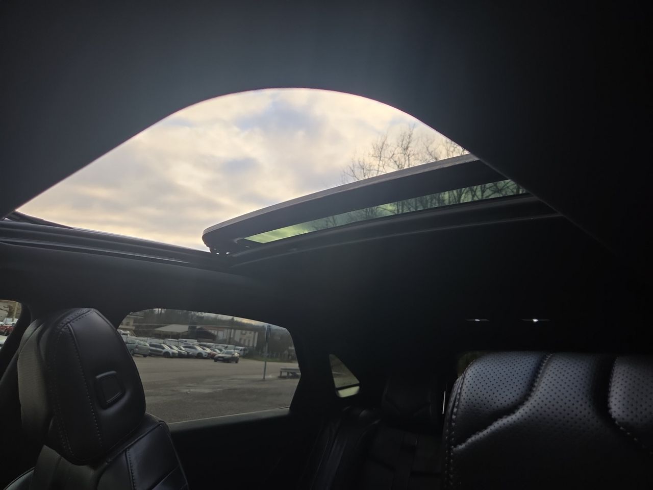 DS DS 7 Crossback E TENSE 300 4X4 RIVOLI  - Foto 2