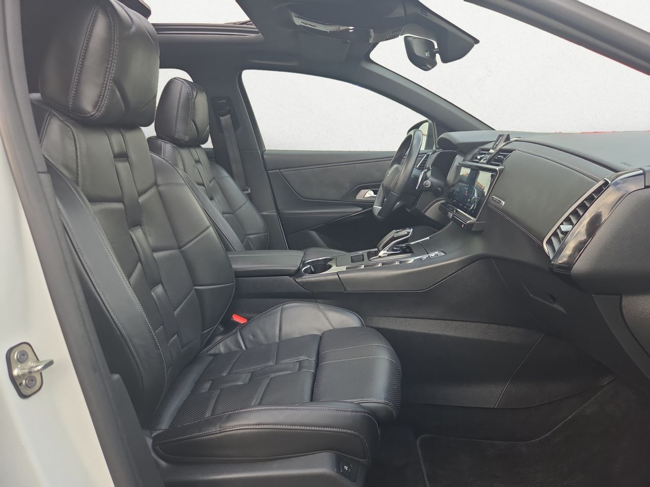 DS DS 7 Crossback E TENSE 300 4X4 RIVOLI  - Foto 2