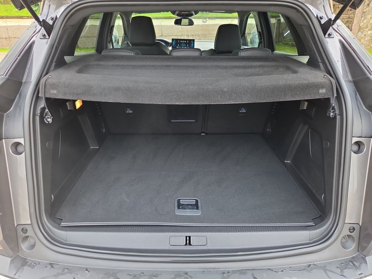 Peugeot 3008 Hybrid ALLURE PACK PLUG-IN HYBRID 225 e-EAT8  - Foto 2