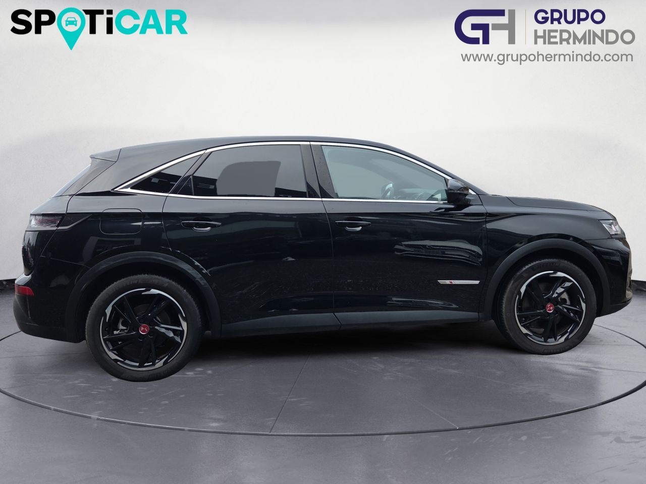 DS DS 7 Crossback E TENSE 300 4X4 PERFORMANCE LINE  - Foto 2