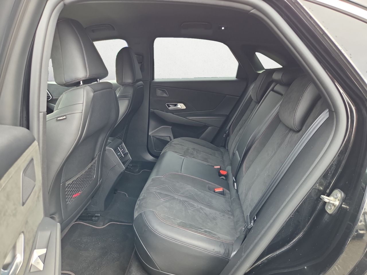 DS DS 7 Crossback E TENSE 300 4X4 PERFORMANCE LINE  - Foto 2