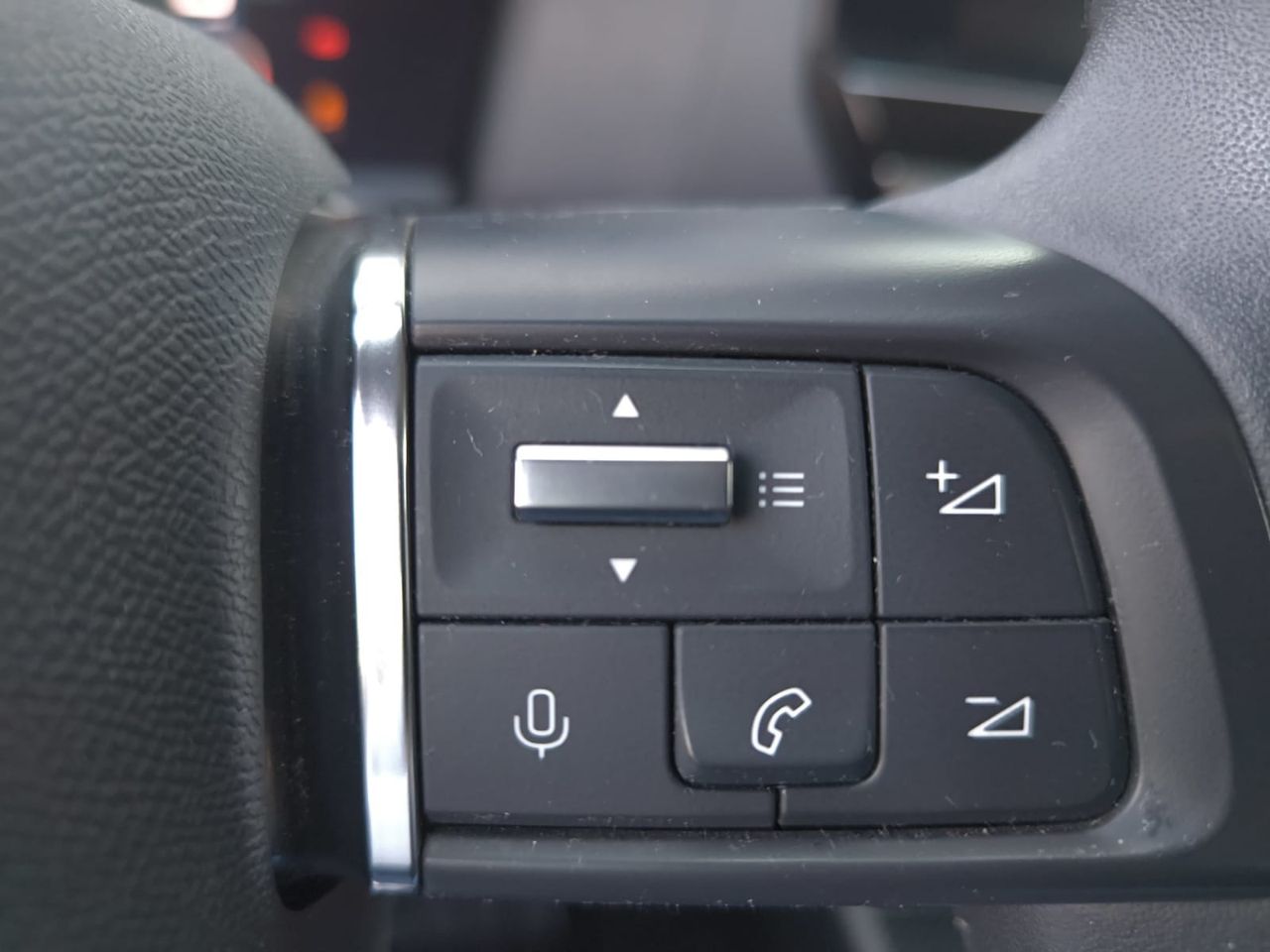 Citroën C4 FEEL BLUE HDI 110 CV  - Foto 2