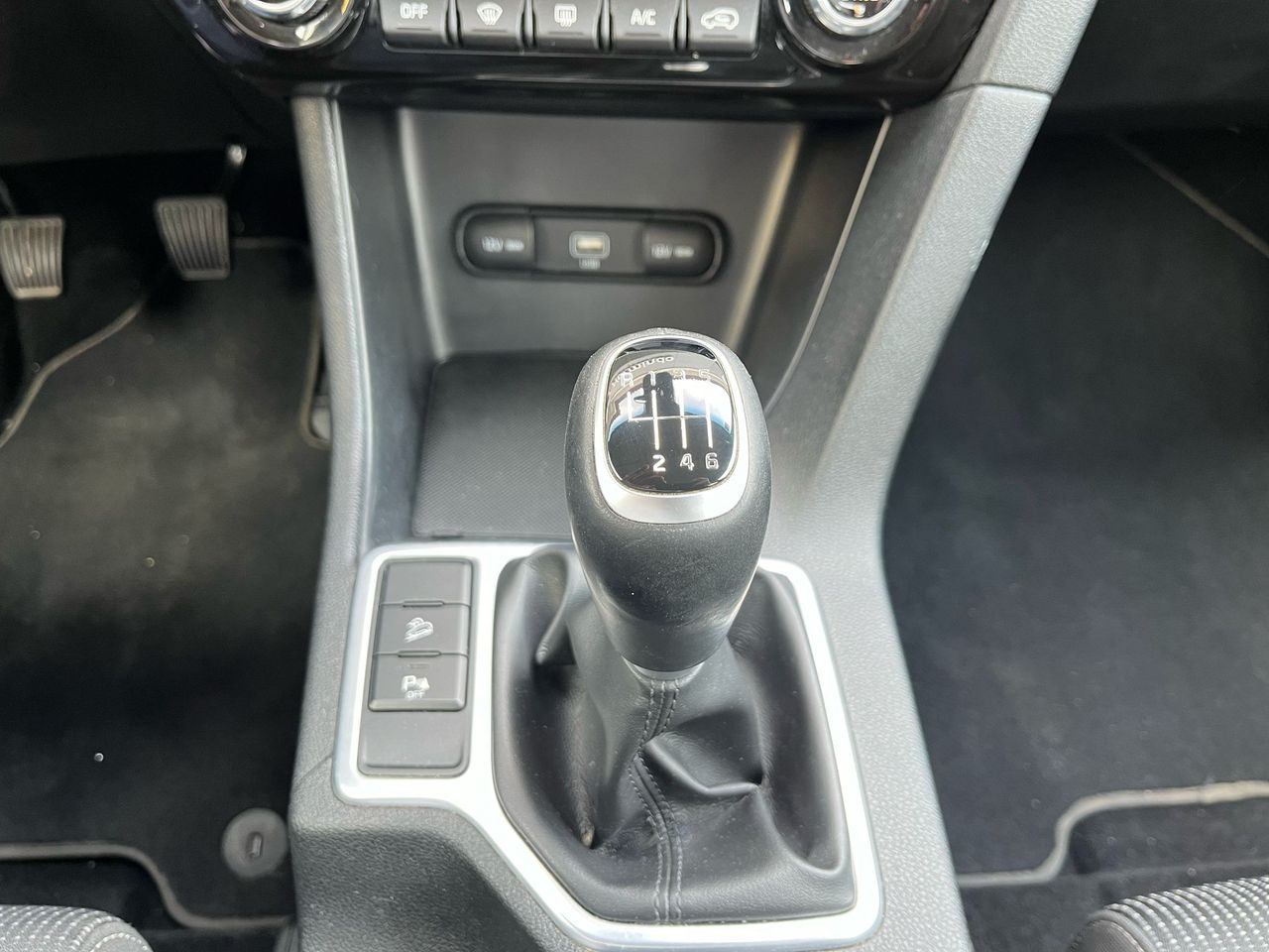 Kia Sportage 1.6 GDI DRIVE 4X2  132 CV  - Foto 2