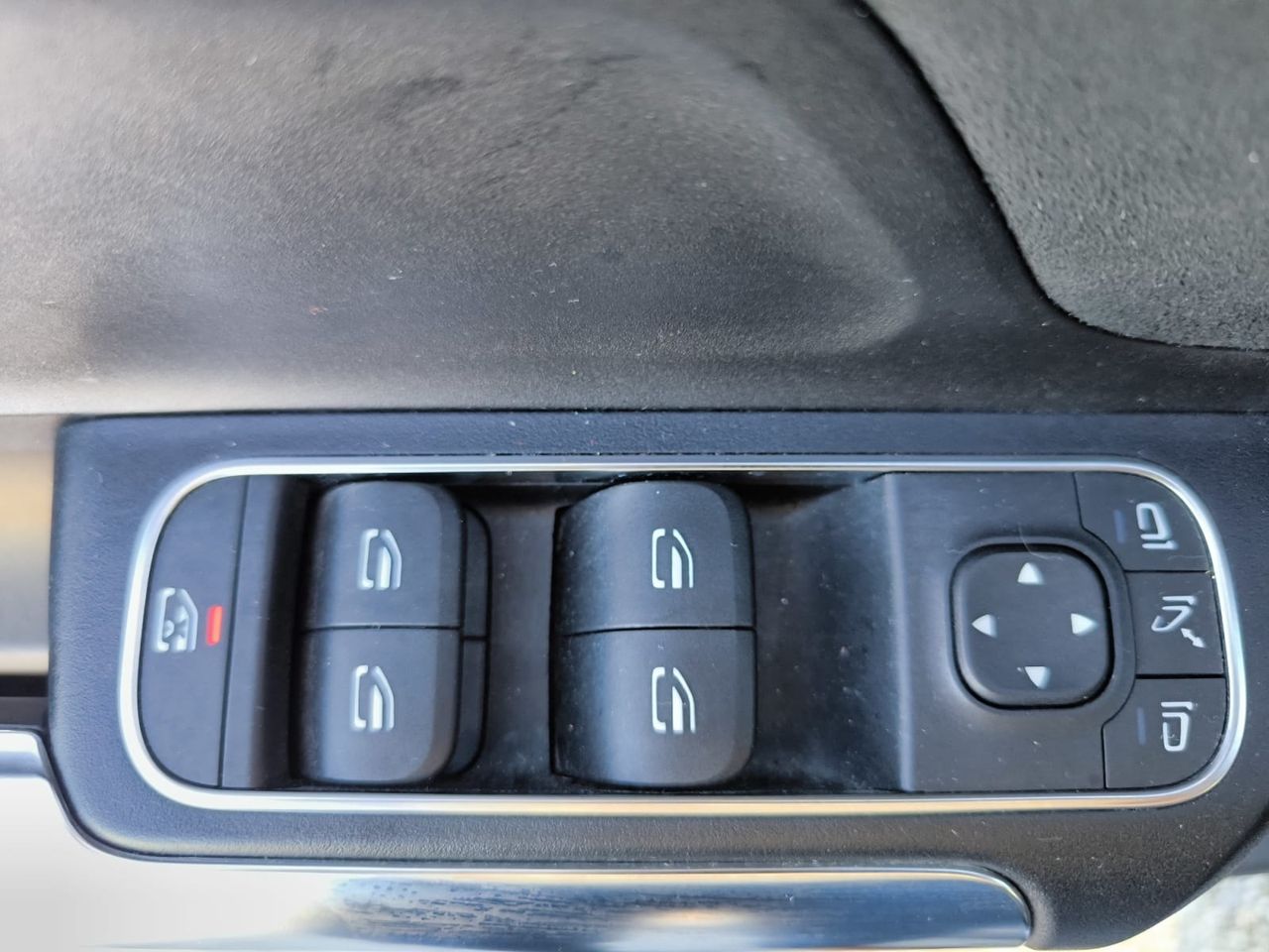 Mercedes GLA 250 e AMG LINE+PAQ ADVANTAGE+SMARTPHONE INT  - Foto 2