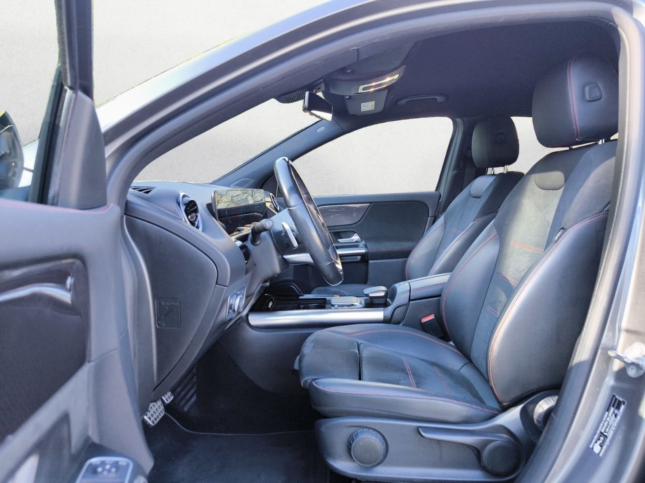 Mercedes GLA 250 e AMG LINE+PAQ ADVANTAGE+SMARTPHONE INT  - Foto 2