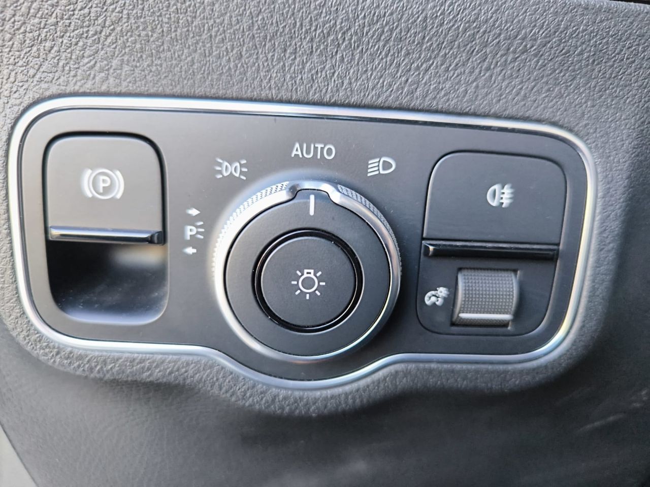 Mercedes GLA 250 e AMG LINE+PAQ ADVANTAGE+SMARTPHONE INT  - Foto 2