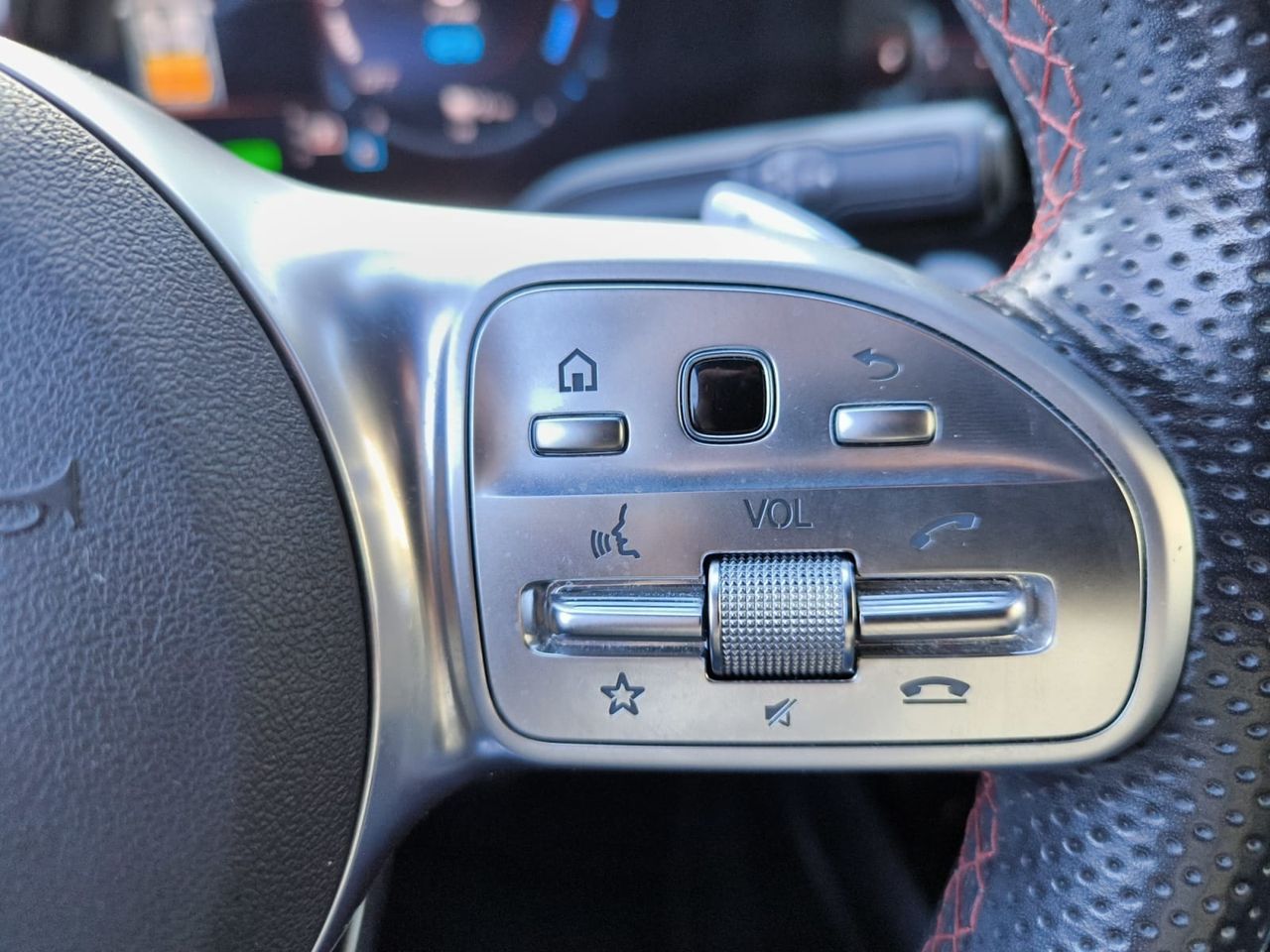 Mercedes GLA 250 e AMG LINE+PAQ ADVANTAGE+SMARTPHONE INT  - Foto 2