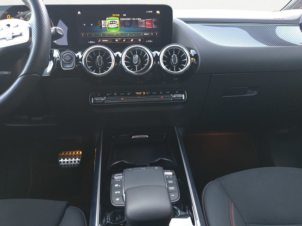 Mercedes GLA 200 D  - Foto 2