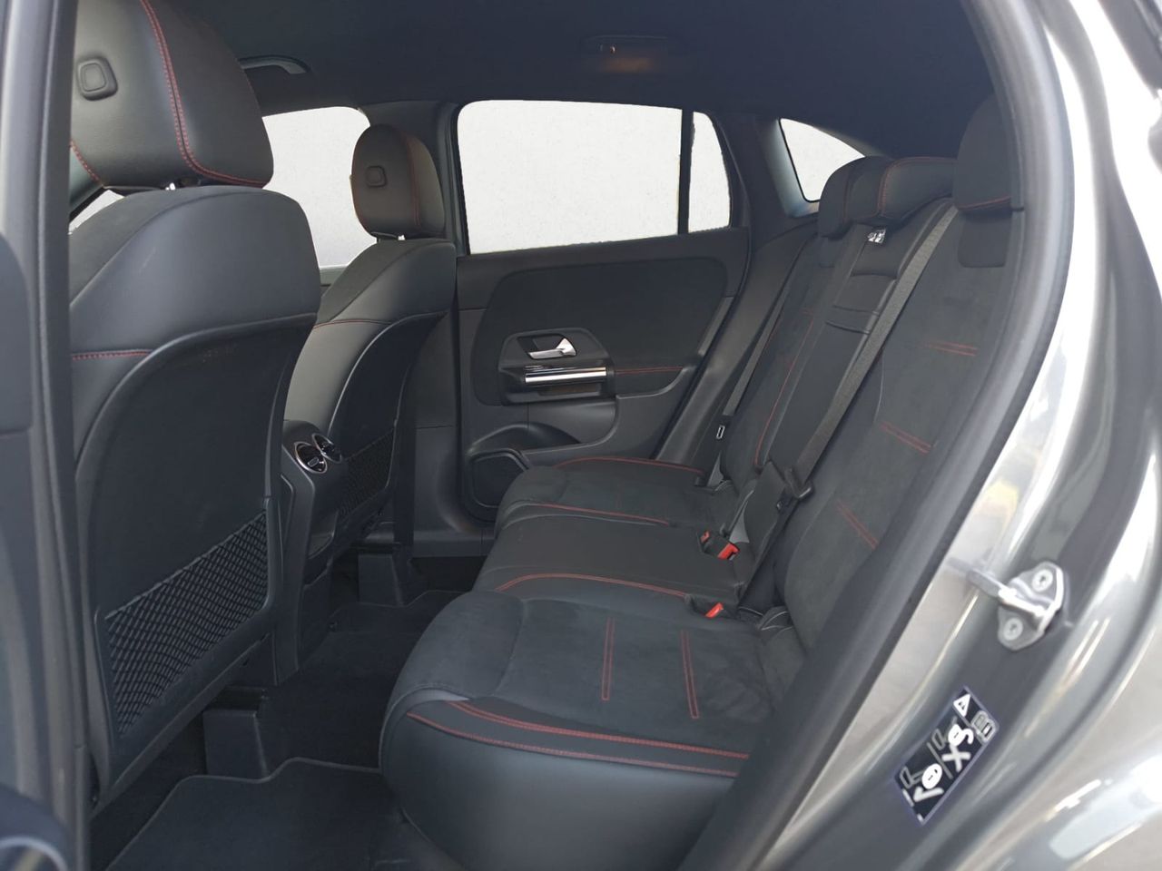 Mercedes GLA 200 D  - Foto 2