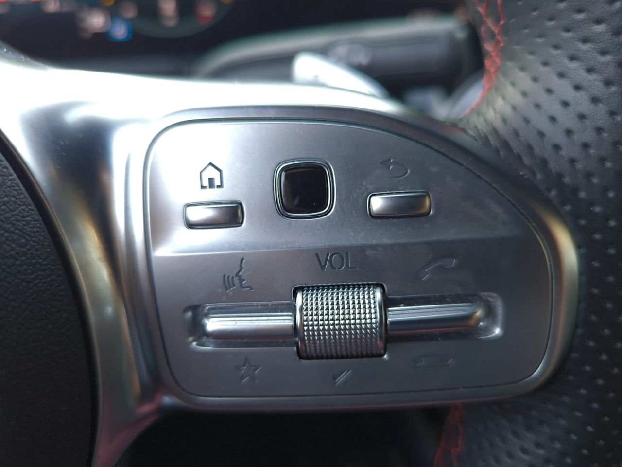 Mercedes GLA 200 D  - Foto 2