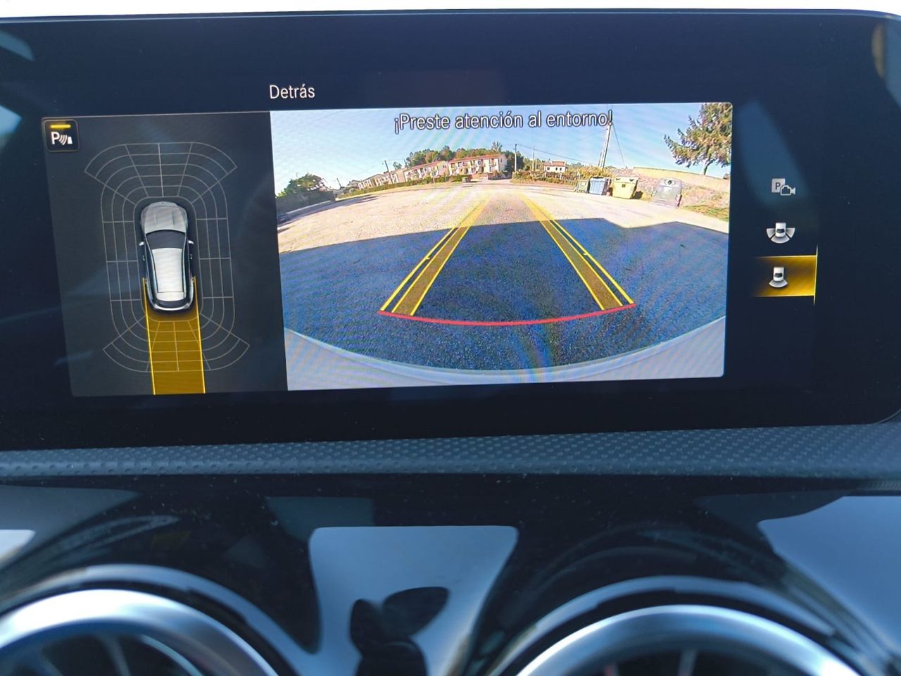 Mercedes CLA 200 D DCT SHOOTING BRAKE AMG LINE+PAQ PREMIUM+ SMARTPHONE  - Foto 2