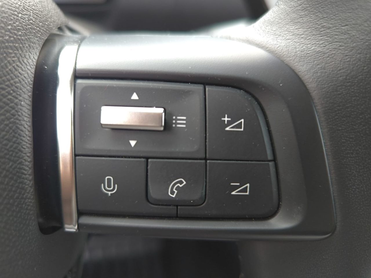 Citroën C4 BLUE HDI 110 CV  - Foto 2