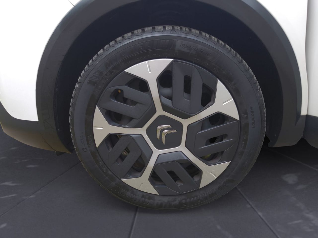 Citroën C4 BLUE HDI 110 CV  - Foto 2