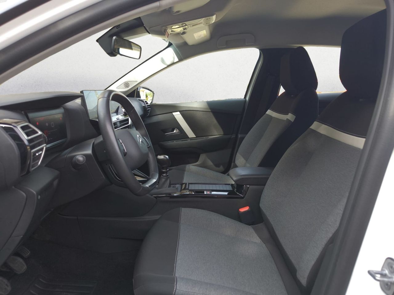 Citroën C4 BLUE HDI 110 CV  - Foto 2