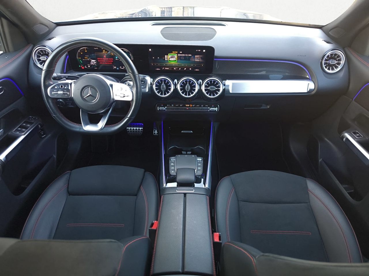 Mercedes GLB 200 D DCT 7 PLAZAS+AMG LINE+PAQ PREMIUM  - Foto 2