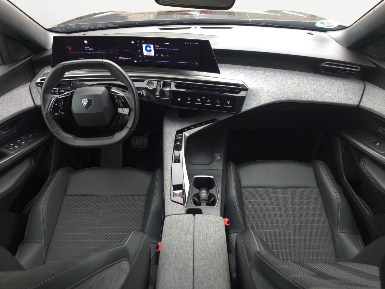 Peugeot 3008 Hybrid ALLURE  - Foto 2