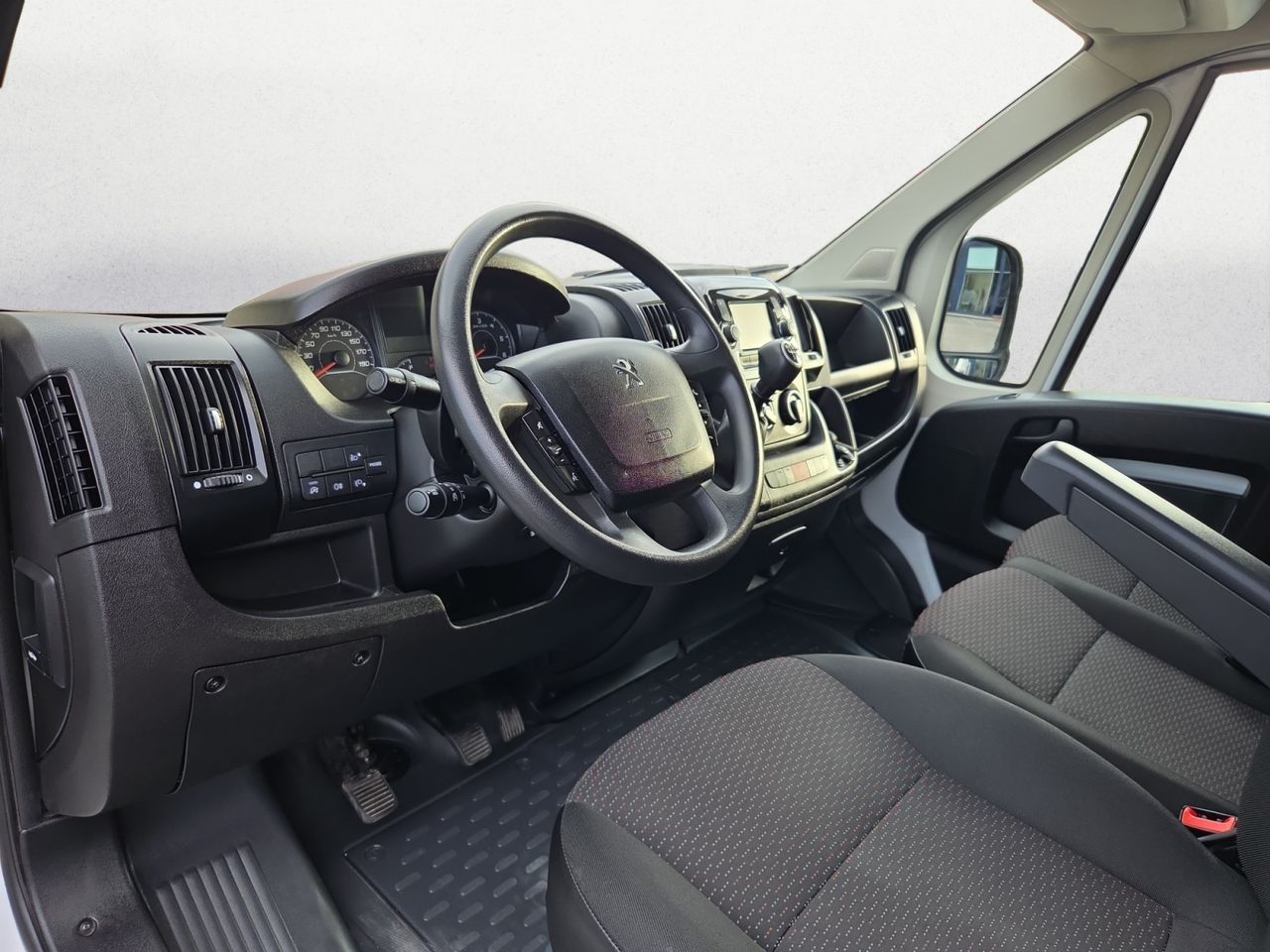 Peugeot Boxer 333 L2 H2  - Foto 2