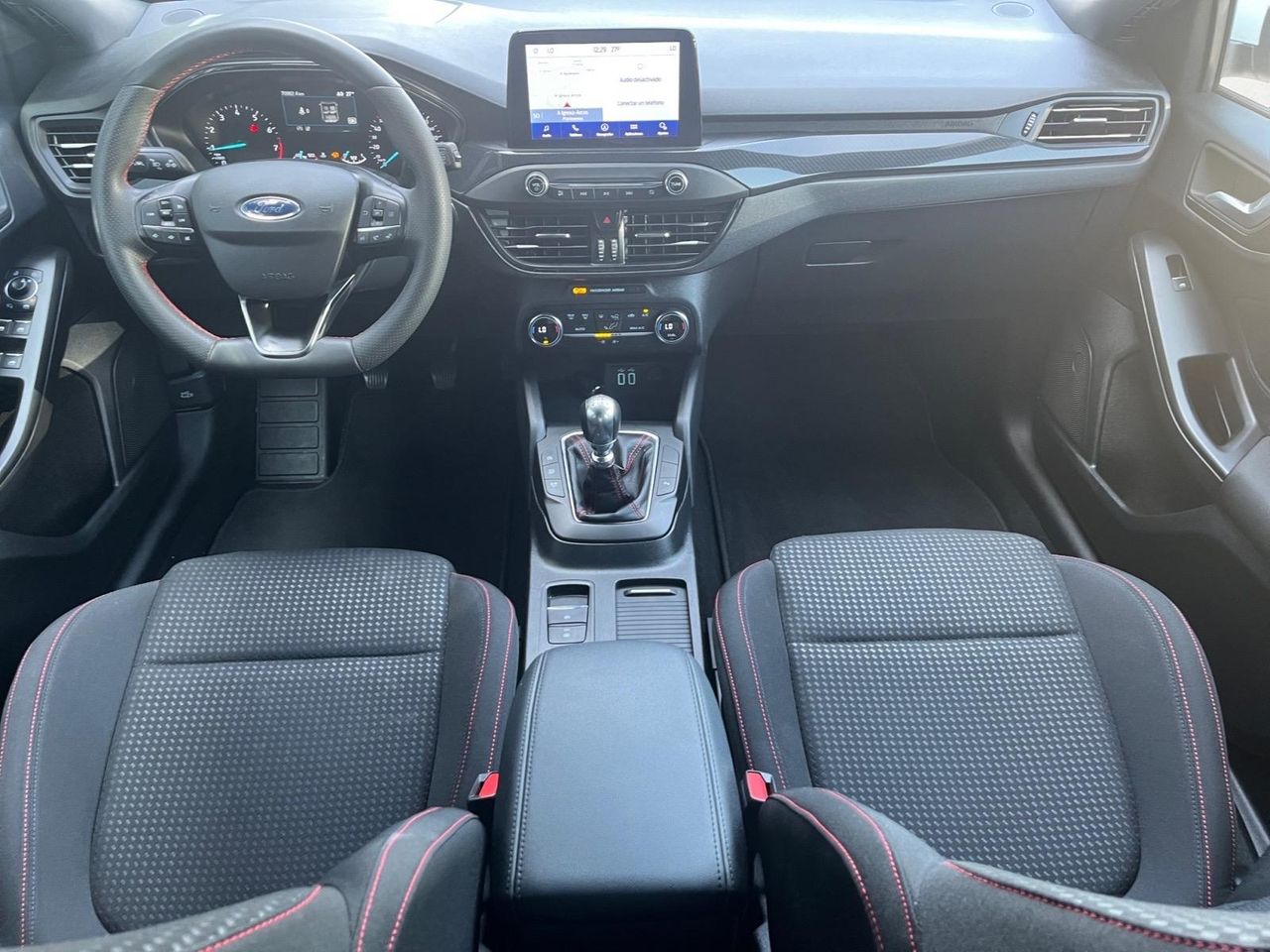 Ford Focus ST LINE ECOBOOST 125 CV  - Foto 2