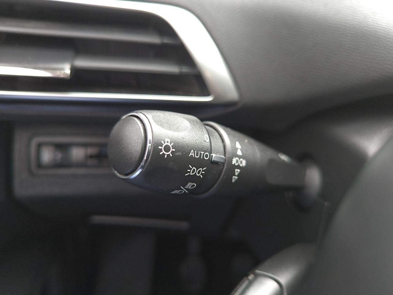 Peugeot 3008 ALLURE 130CV  - Foto 2