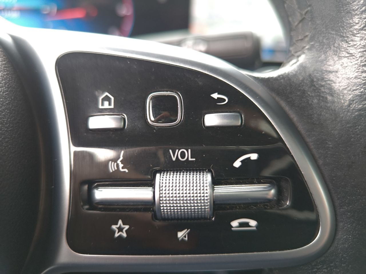 Mercedes Clase GLB GLB 220 D 4 MATIC DCT 140KW (190CV)  - Foto 2