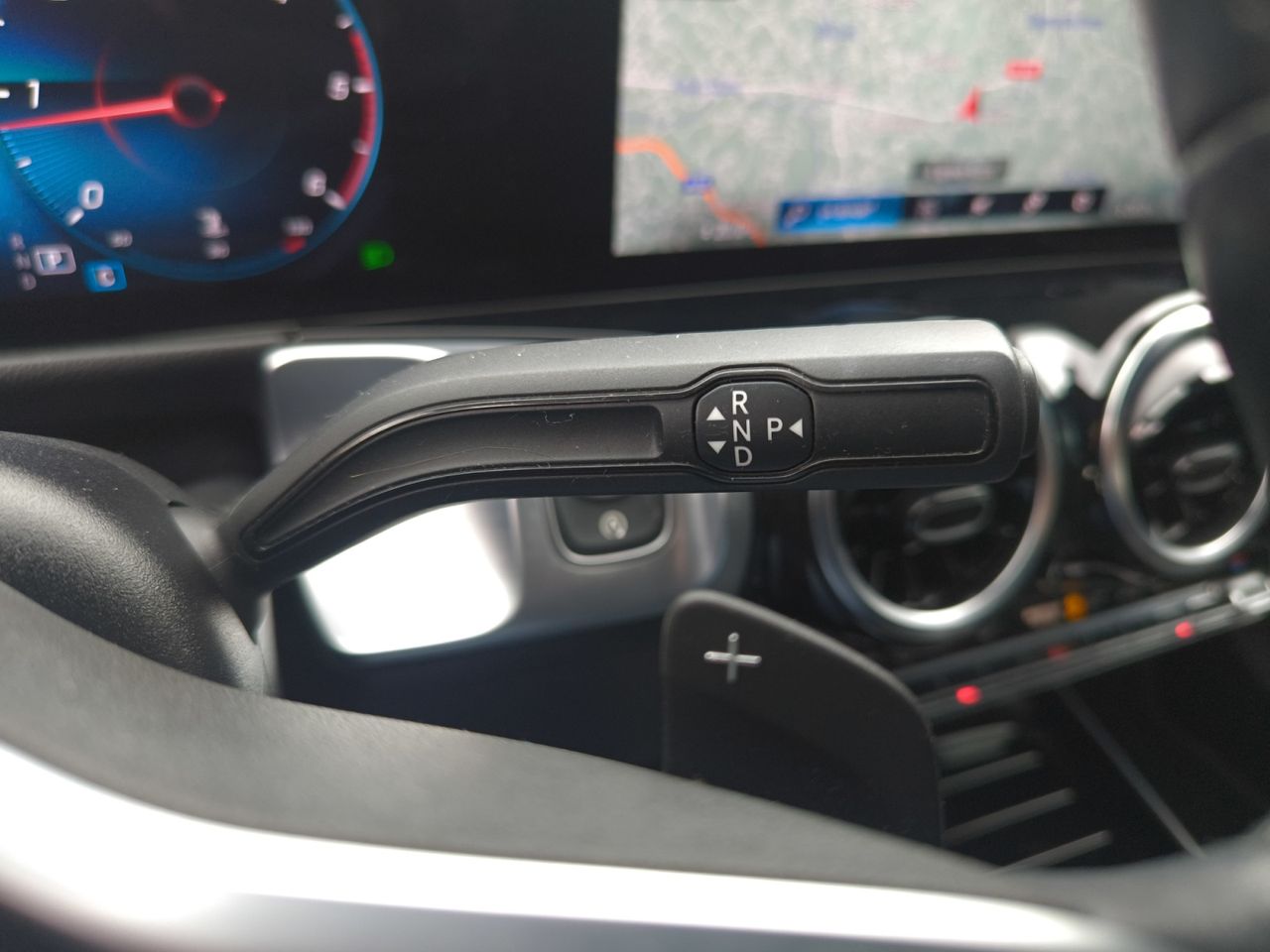 Mercedes Clase GLB GLB 220 D 4 MATIC DCT 140KW (190CV)  - Foto 2