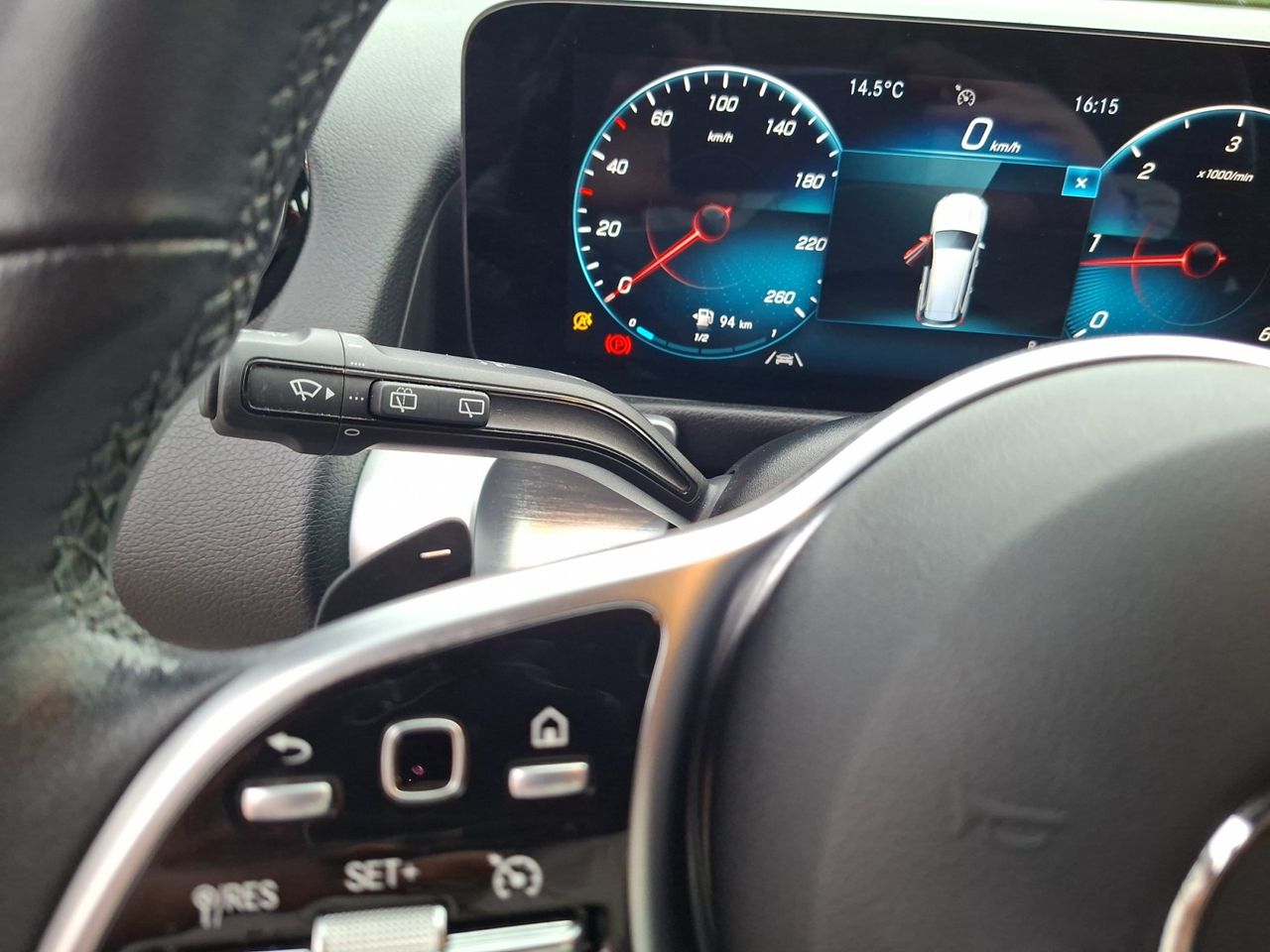 Mercedes GLB 220 D 4 MATIC DCT 140KW (190CV) Business  - Foto 2