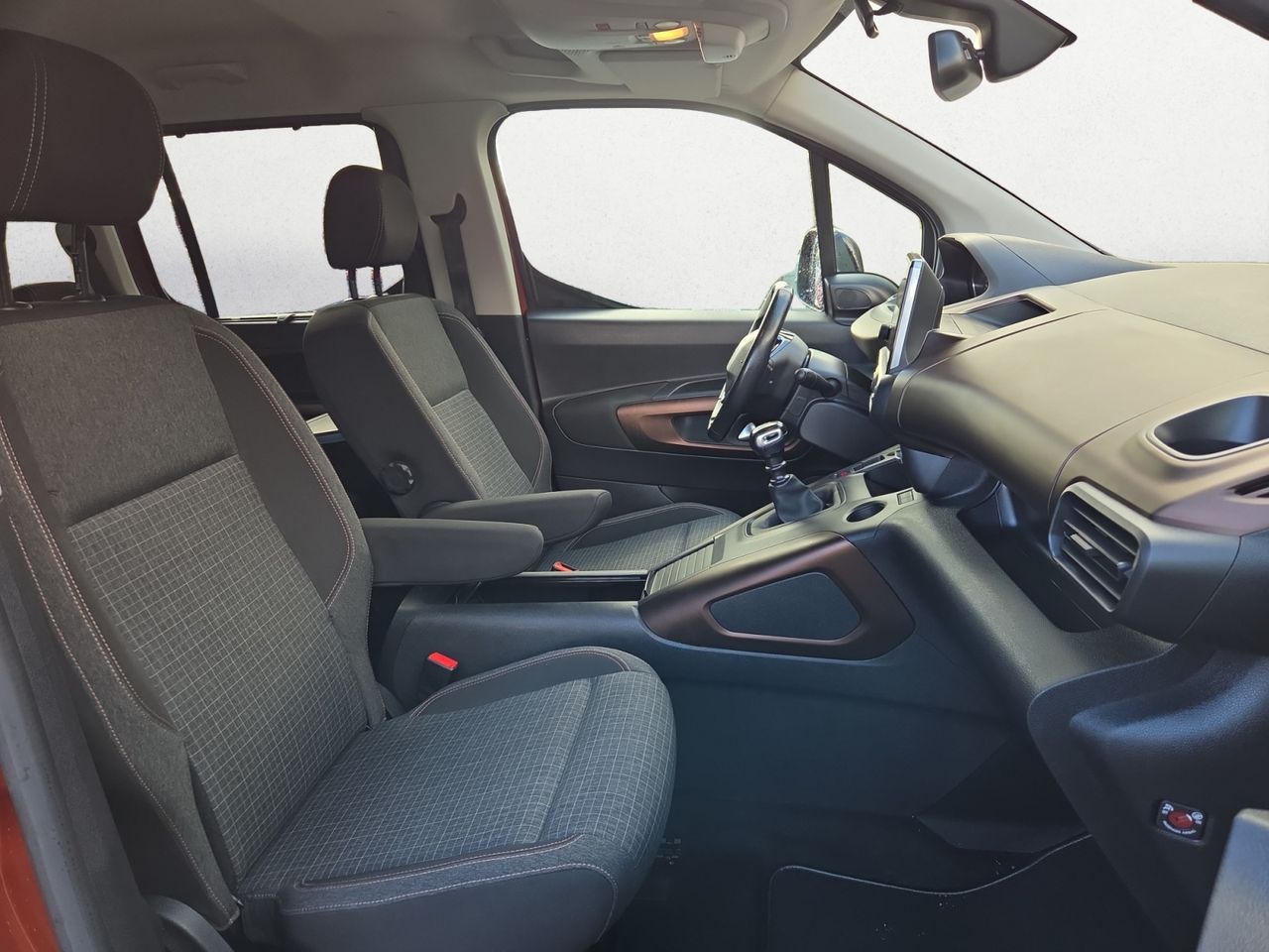 Peugeot Rifter GT BLUE HDI 130 CV STANDARD  - Foto 2