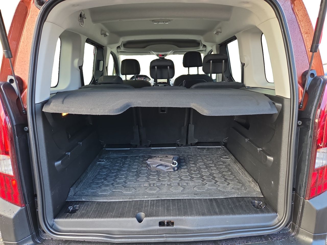 Peugeot Rifter GT BLUE HDI 130 CV STANDARD  - Foto 2