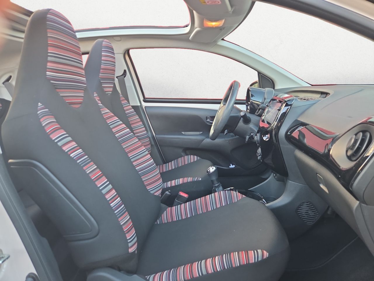 Citroën C1 DESCAPOTABLE AIRSCAPE SHINE VTI 72 CV  - Foto 2