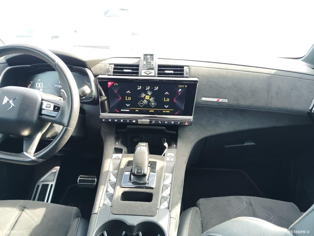 DS DS 7 Crossback BLUE HDI 130 CV AUT PERFORMANCE LINE  - Foto 2