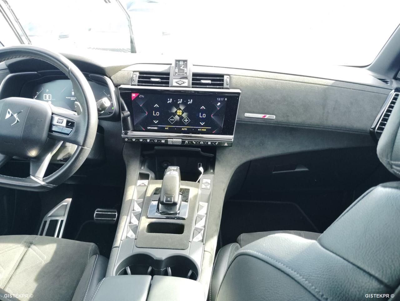 DS DS 7 Crossback BLUE HDI 130 CV AUT PERFORMANCE LINE  - Foto 2